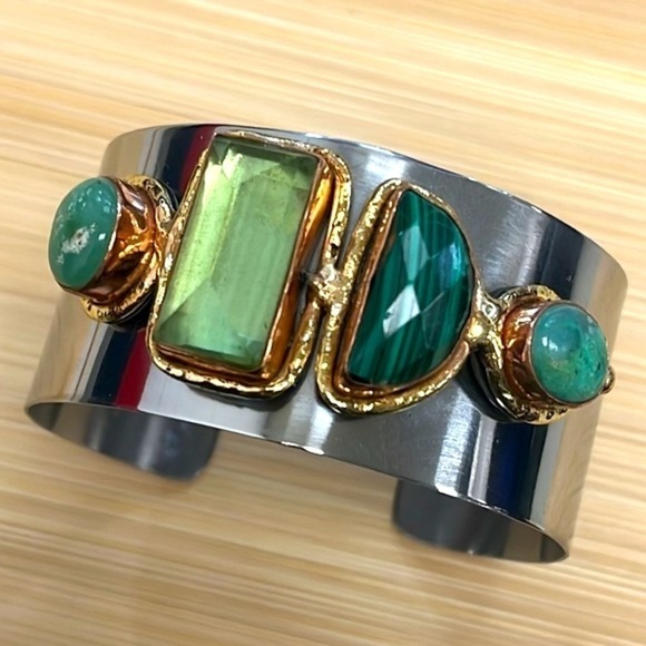 Handmade Silver Tone Adjustable Wide Cuff Bracelet Green Gemstone Embellished - Picture 3 of 16